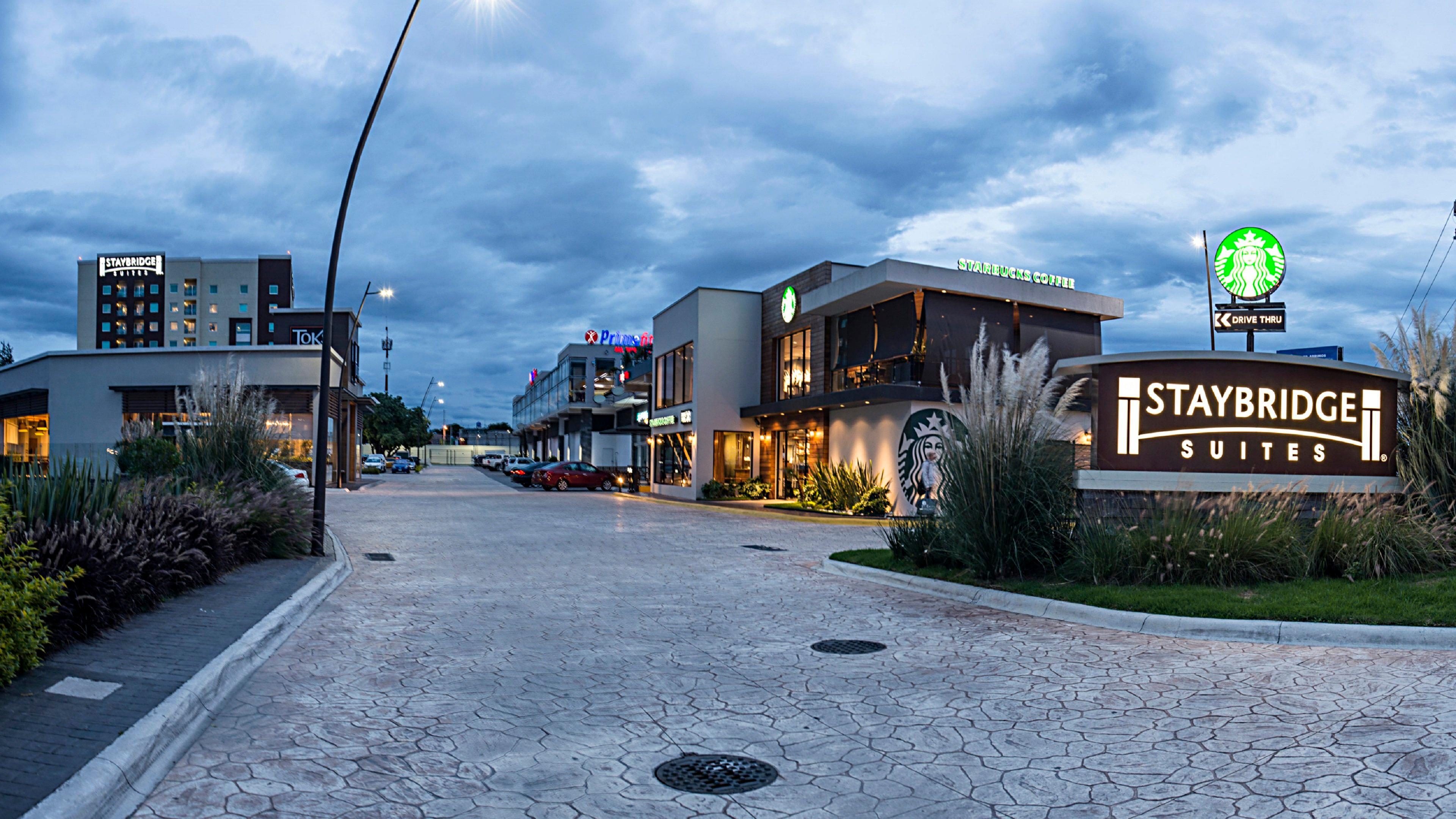 Staybridge Suites Puebla By Ihg Bagian luar foto