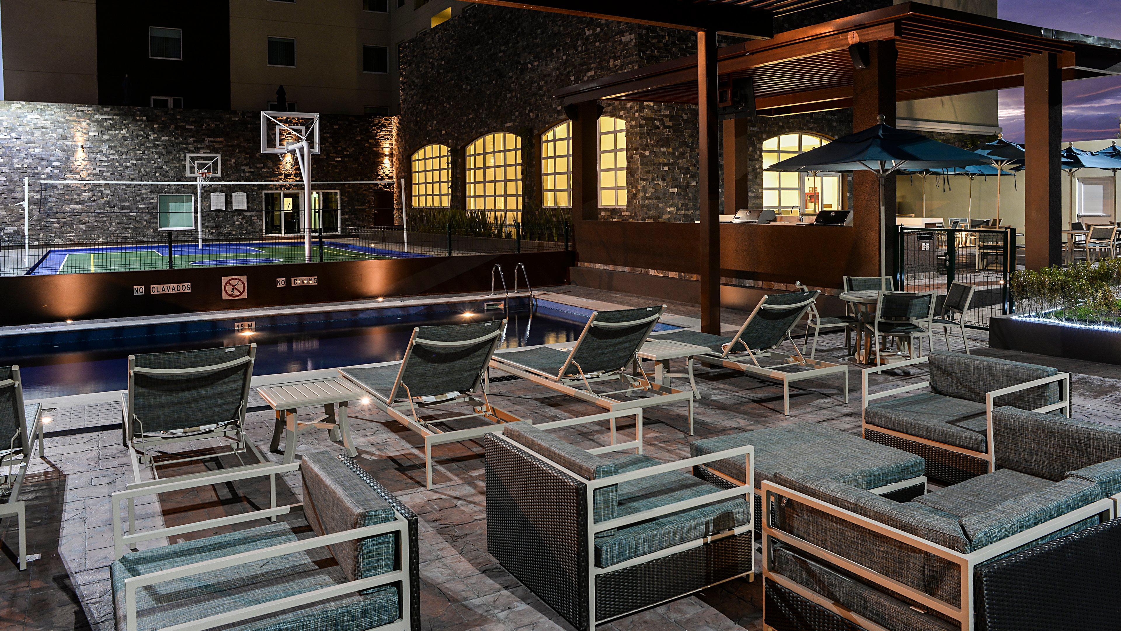 Staybridge Suites Puebla By Ihg Bagian luar foto