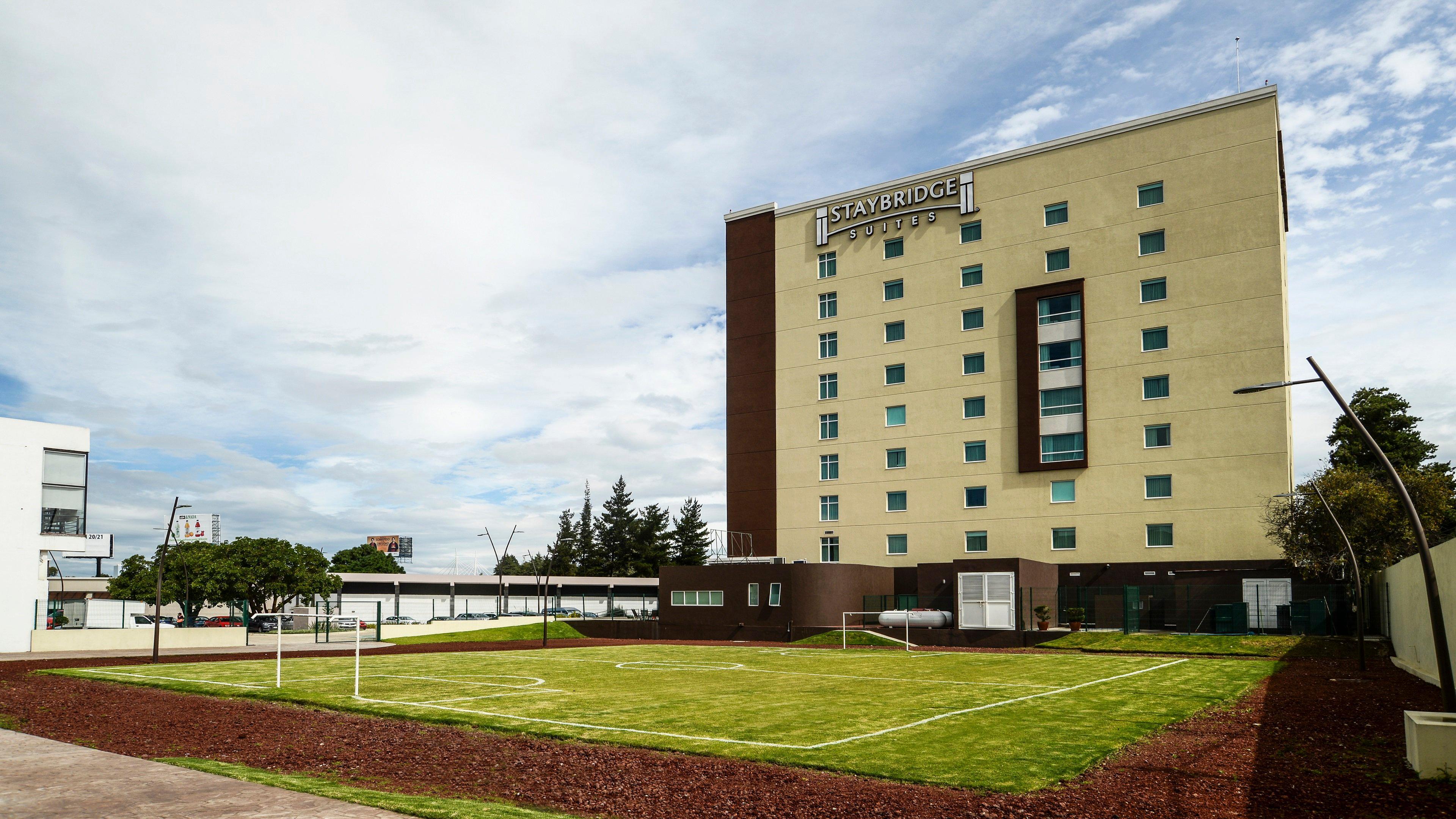 Staybridge Suites Puebla By Ihg Bagian luar foto
