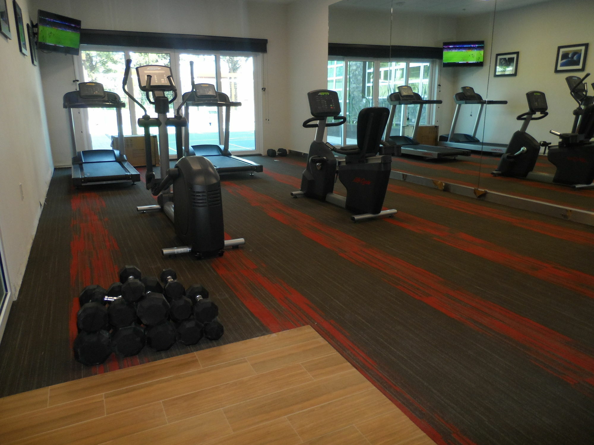 Staybridge Suites Puebla By Ihg Bagian luar foto